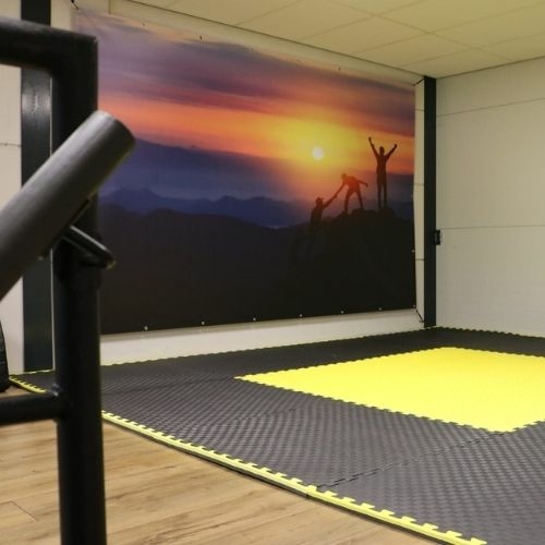 De boksvloer waar wij Bokstherapie geven in de omgeving Amsteram