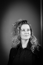Wie is Irene Campfens