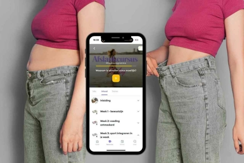 Een vrouw die is afgevallen met ons online afslankprogramma