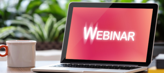 Webinar social media voor pedicures Laptop met tekst webinar