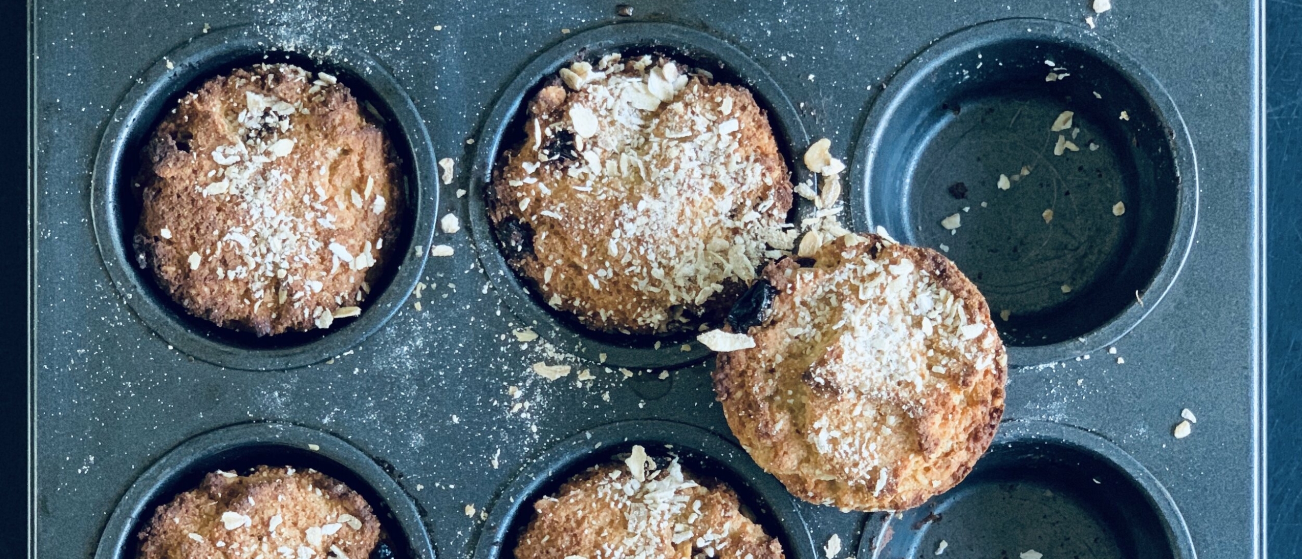 Kokos wortel muffins met rozijnen