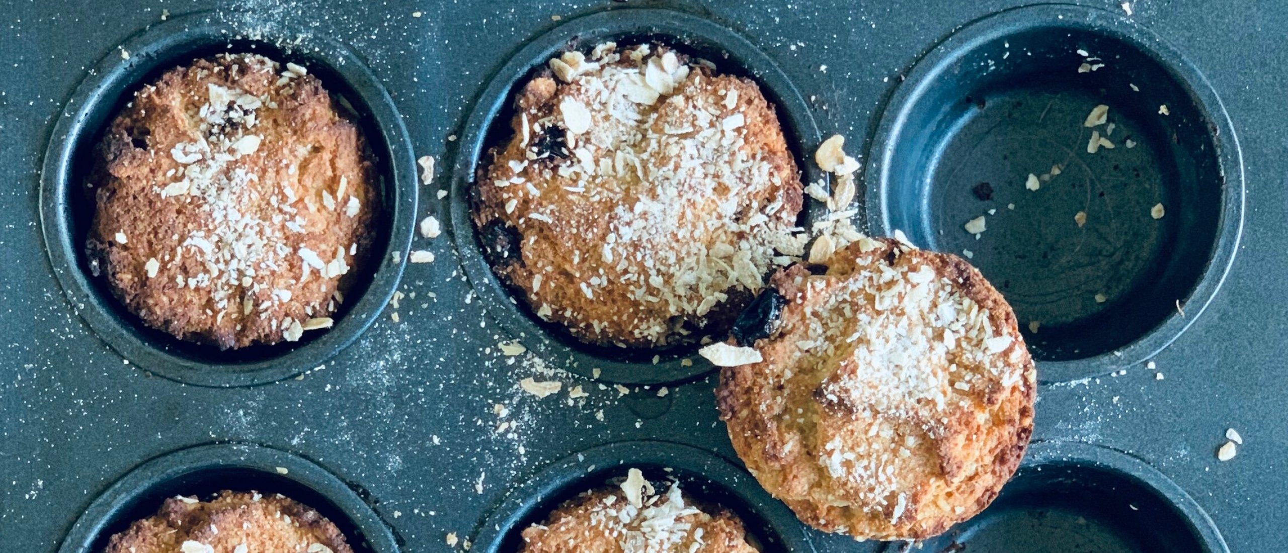 Kokos wortel muffins met rozijnen