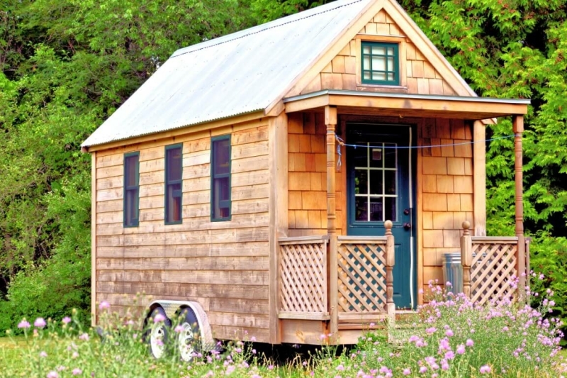 Tiny house on wheels