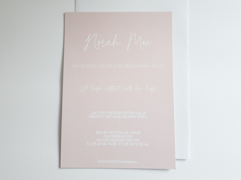 geboortekaart A5 met koper roséfolie roze met bloemetjes print Norah Mae