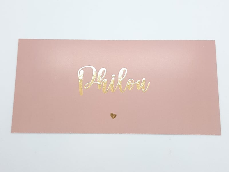 Geboortekaartje 21x10 cm liggend roze  met goudfolie Philou