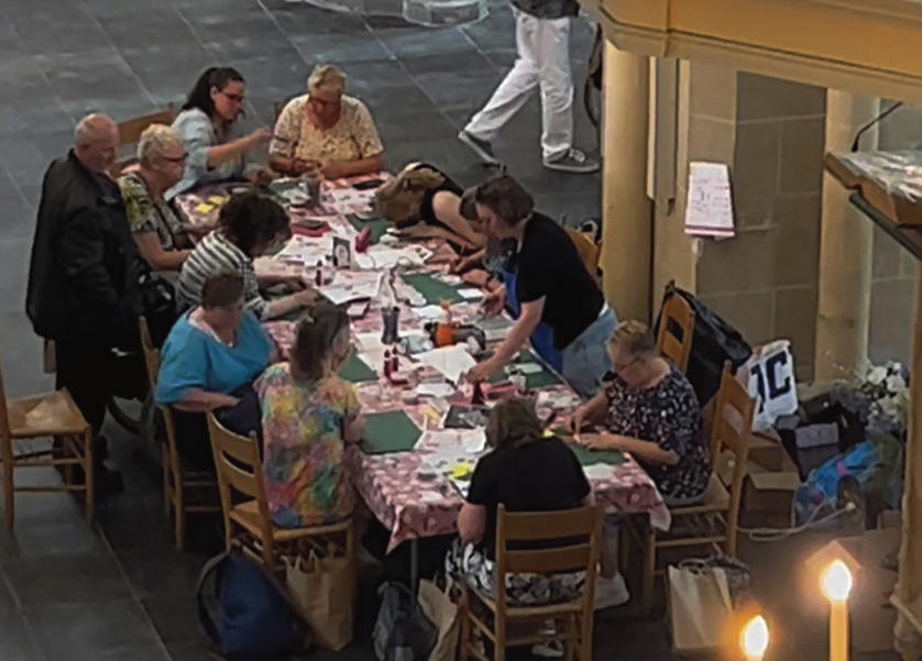 Gezellige sfeer bij Creaspektakel