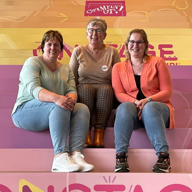Miranda, Esmeralda en Elly van team Papier Plezier