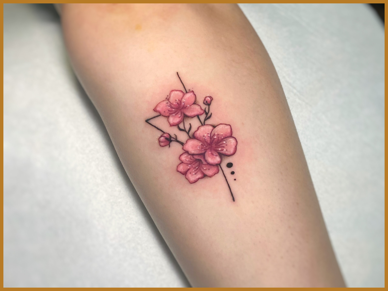 kleine tattoo bloemen in kleur