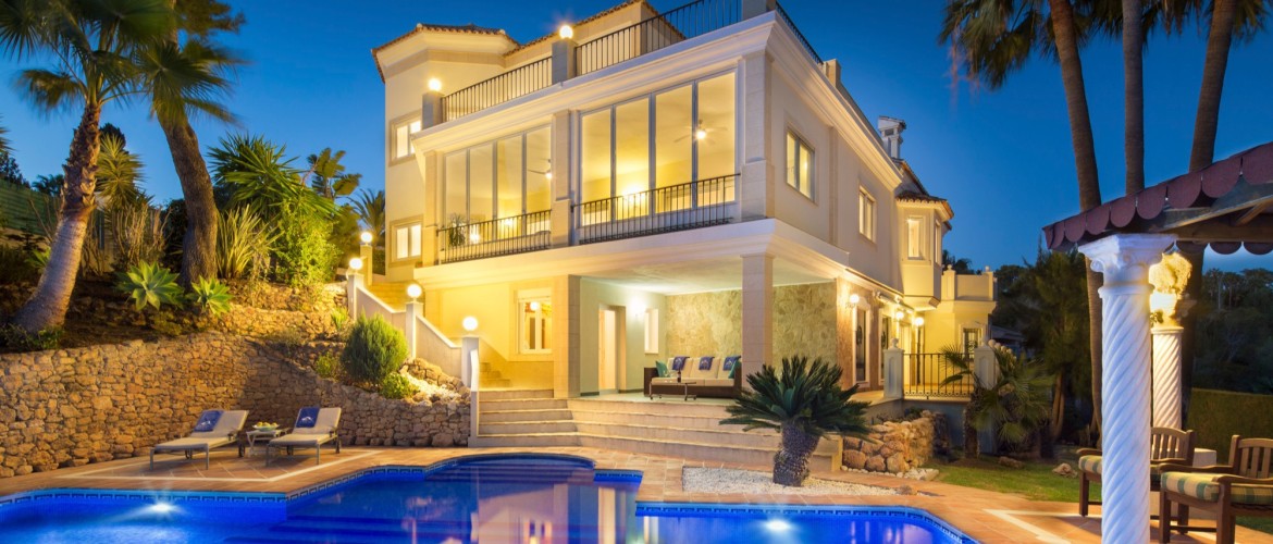 Marbella, Hochwertige Villa mit fantastischer Aussicht