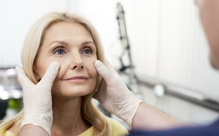 Beoordeling van kaakspanning bij botox tegen tandenknarsen en kaakklemmen