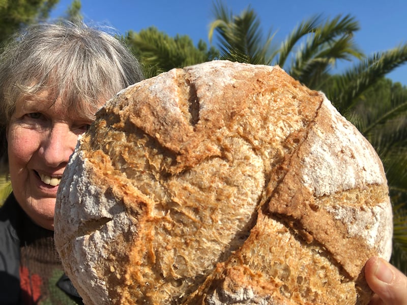 Cornelia Xaló trotse thuisbakker Marije Bakt Brood