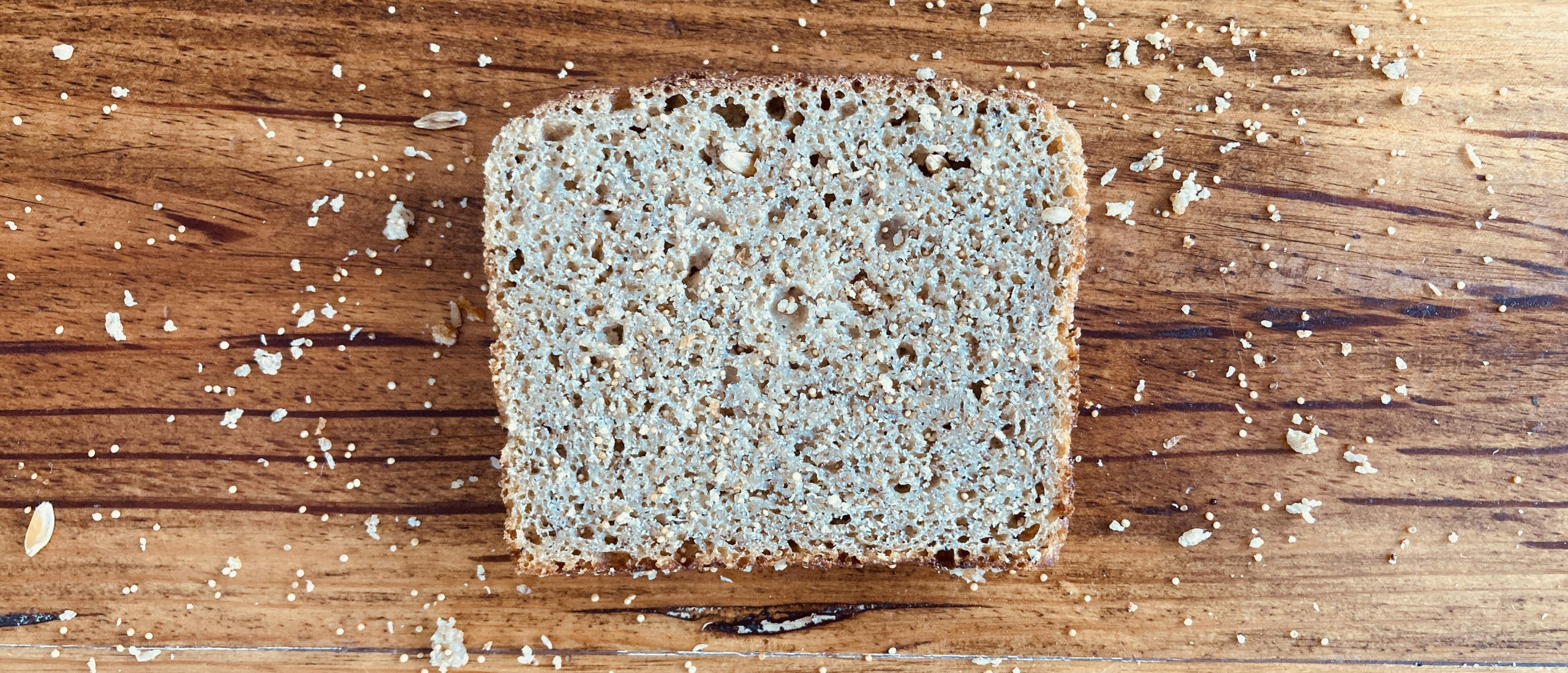 Kamut boterham met kruimelig kruim - Marije Bakt Brood