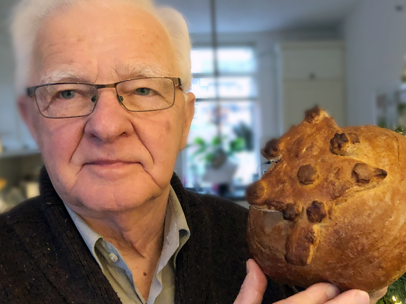 Karol Wozniak - Trotse Thuisbakker Marije Bakt Brood