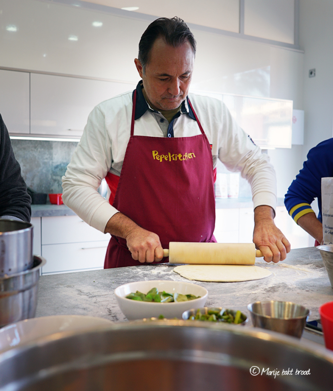 Workshop pan, pizza uitrollen - Marije Bakt Brood