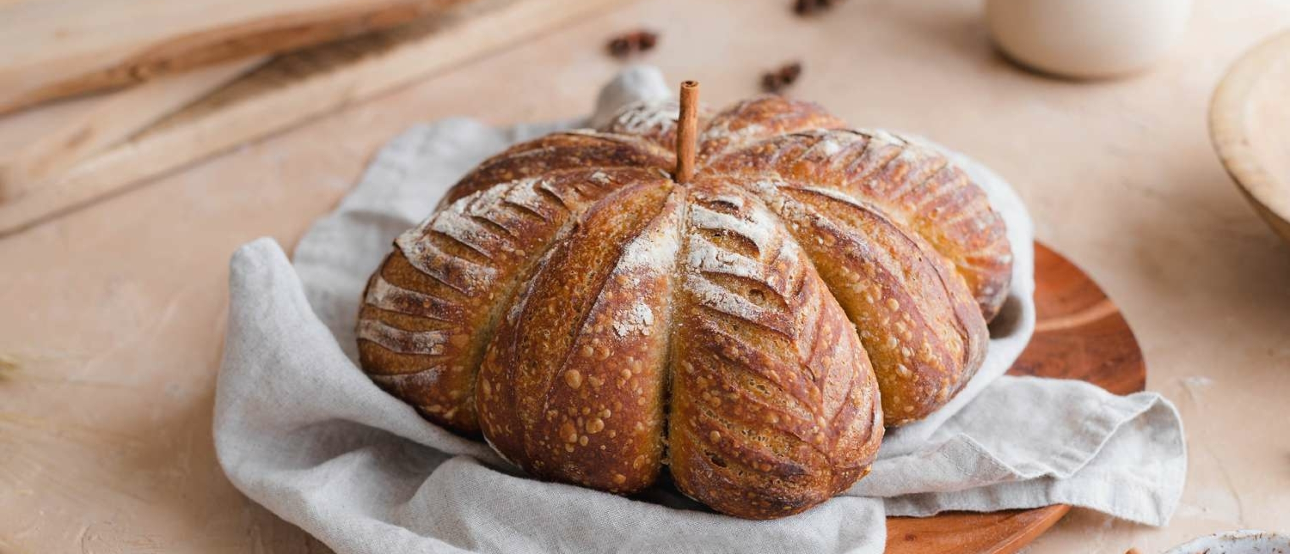 [GRATIS VIDEO] Pompoenbrood maken 🎃