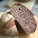 Spelt desembrood - Marije Bakt Brood - copyright Eric Jongsma