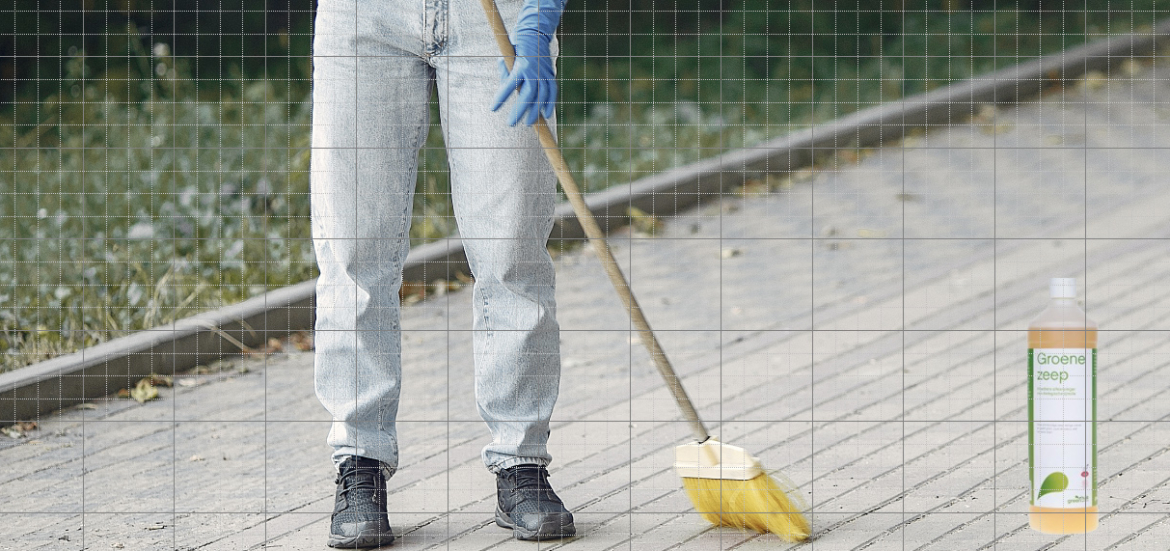 Tuintegels schoonmaken groene zeep Tuintegels schoonmaken groene zeep