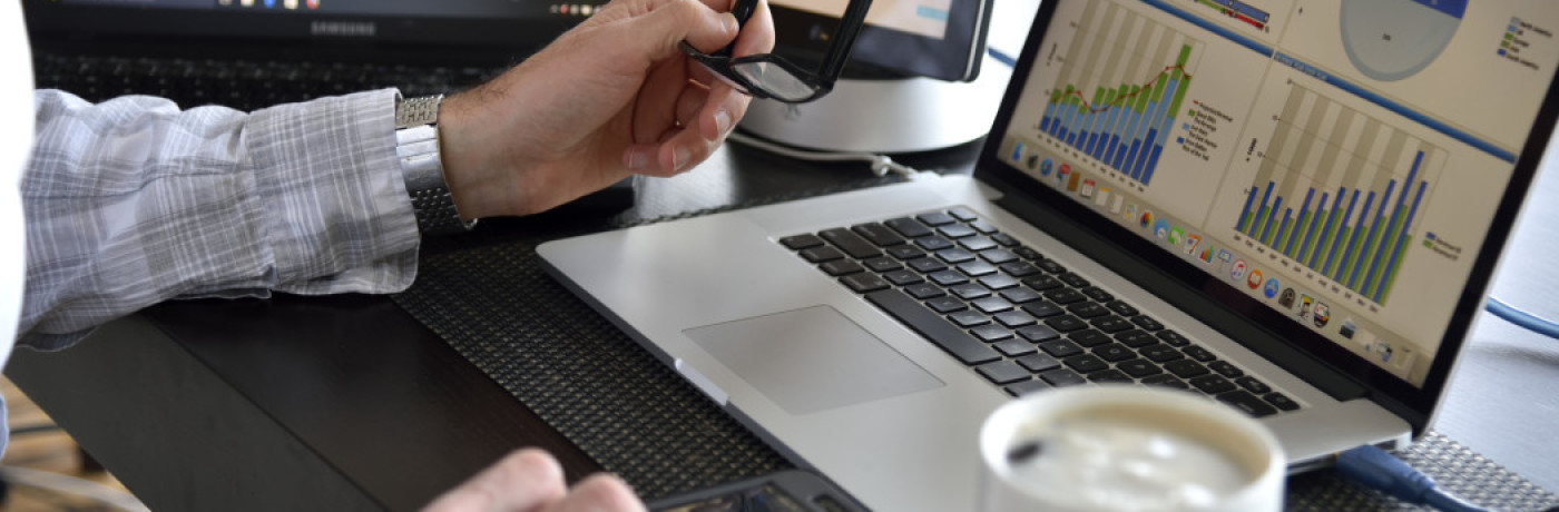 Welke webwinkelsoftware moet ik gebruiken? Welke webwinkelsoftware moet ik gebruiken?