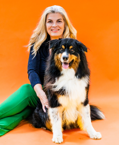 Mandy Gerris is eigenaar van DigiDog , Floris is de niet-digitale hond binnen het bedrijf