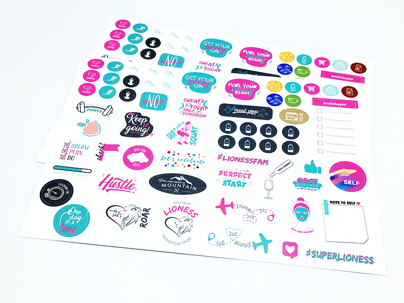 Leuke stickervellen dot folie, makkelijk herpositioneebaar. inspiratiepagina digitalprinting