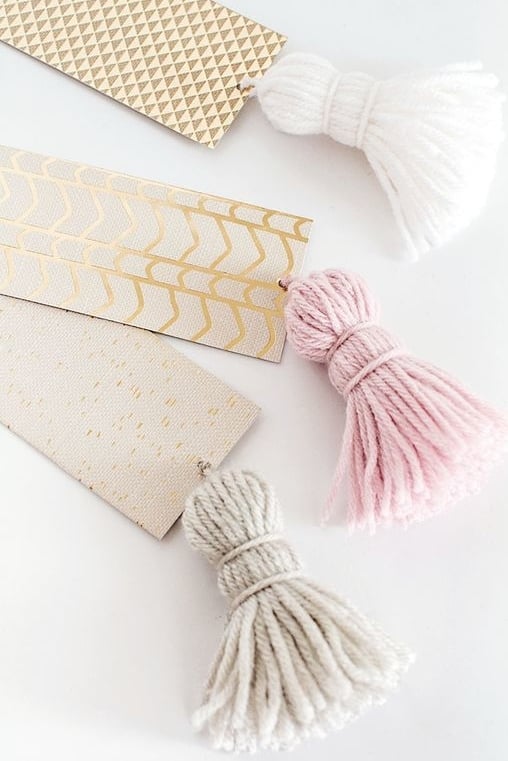 Bookmark with tassels