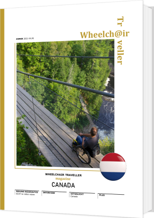Omslag van Wheelchair Traveller magazine over Canada, met man in rolstoel op hangbrug boven rivier en bos, symbool voor toegankelijk avontuur.