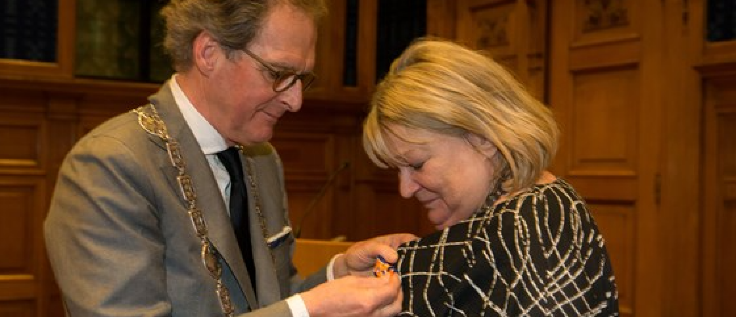 Koninklijke onderscheiding Annett Andriesen Officier in de Orde van Oranje Nassau