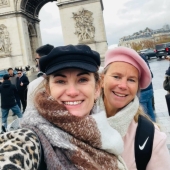 Eva en Annemieke arc the triomph