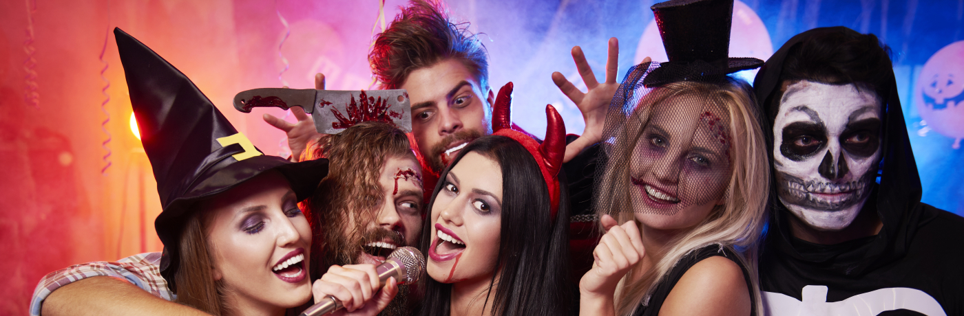 Halloween/horror thema hang decoratie spook/geest/skelet - met LED licht - griezel pop - 220 cm | Fun en Feest