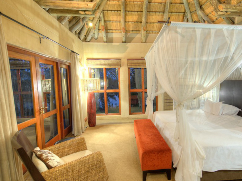 divava-okanvango-resort-spa-namibie-slaapkamer