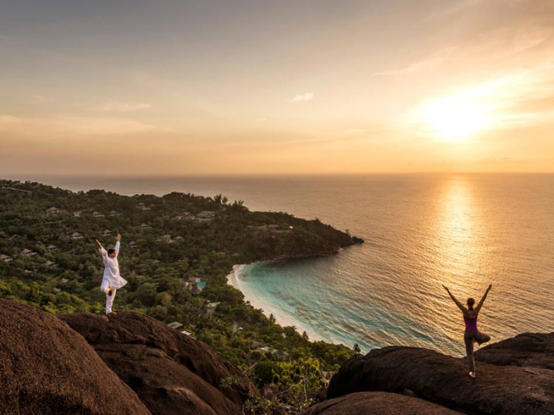 four-seasons-resort-seychellen-yoga