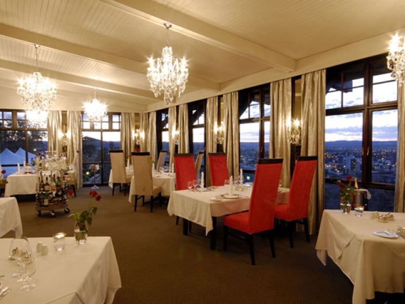 heinitzburg-hotel-windhoek-namibie-restaurant