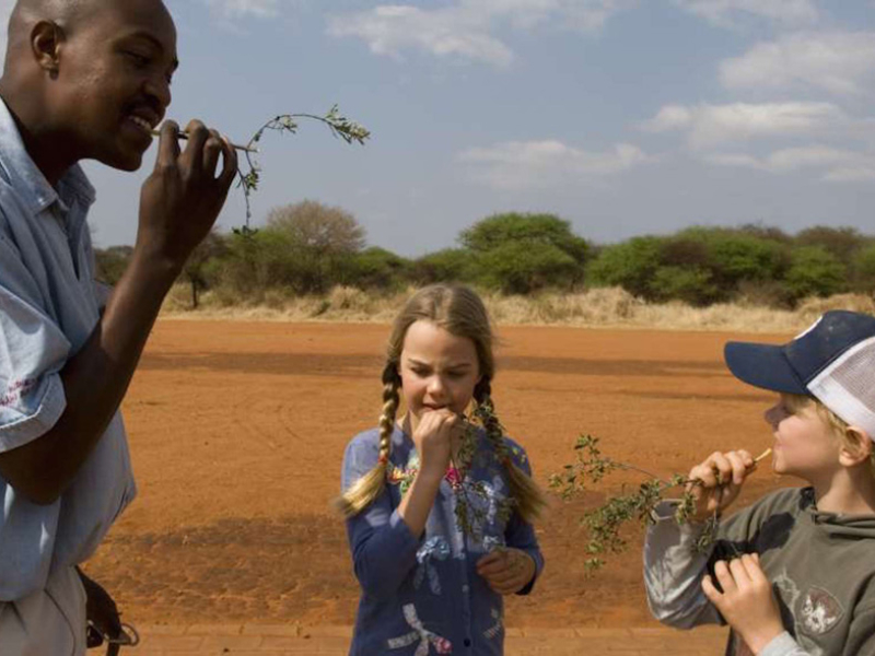 jacis-safari-lodge-madikwe-private-game-reserve-zuid-afrika-kinderen