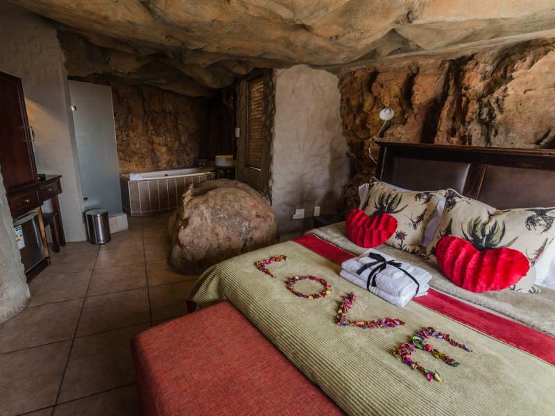 kagga-kamma-nature-reserve-cederberge-honeymoon-suite-slaapkamer