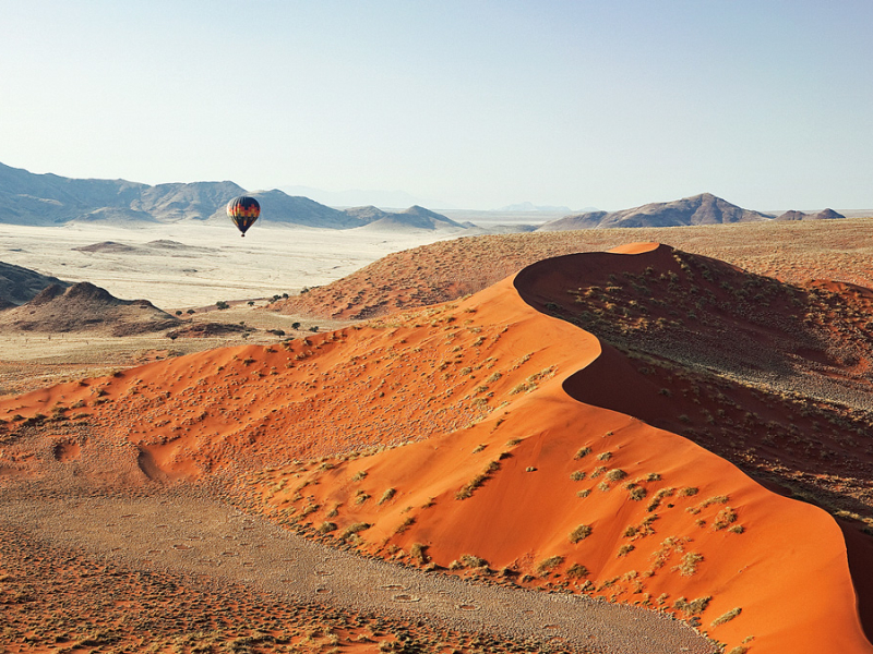 kulala-desert-lodge-sossusvlei-woestijn-namibie-ballonvaart