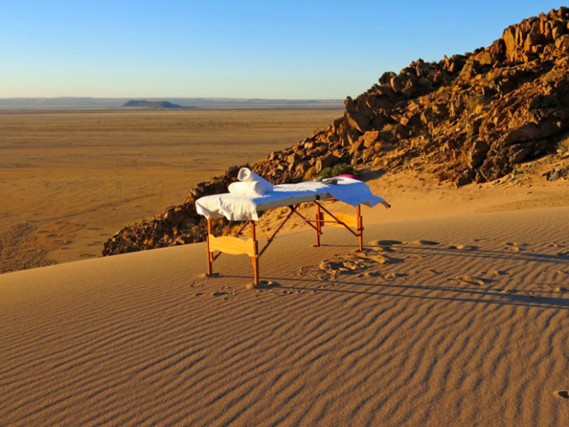 le-mirage-resort-spa-sossusvlei-namibie-woestijn-massage