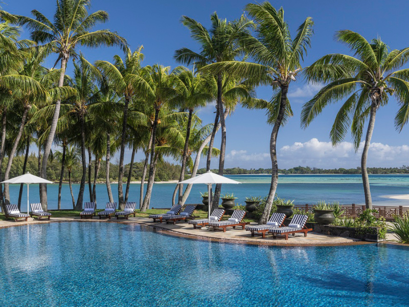 le-touessrok-resort-spa-mauritius-zwembad