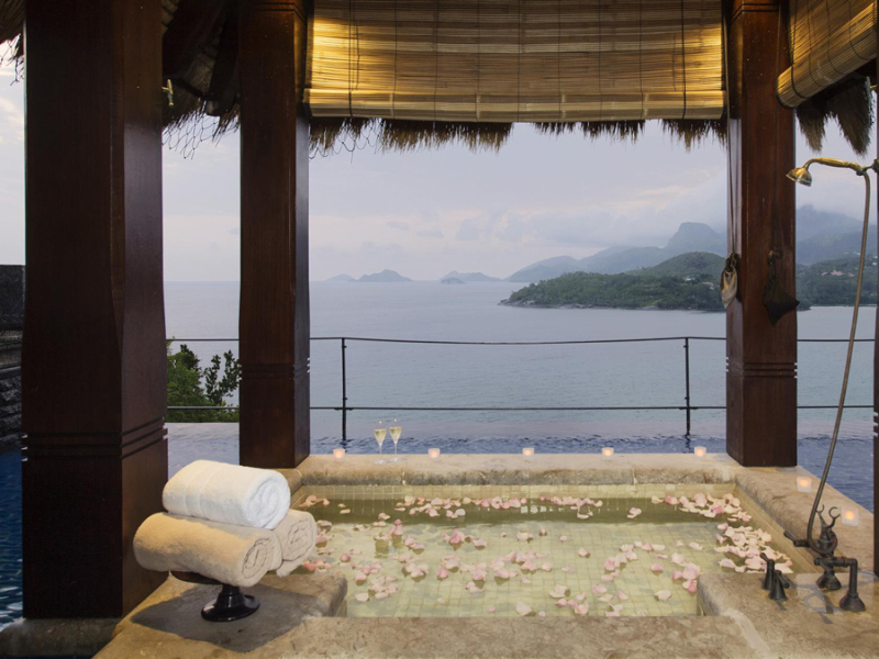 maia-luxury-resort-spa-seychellen-bad
