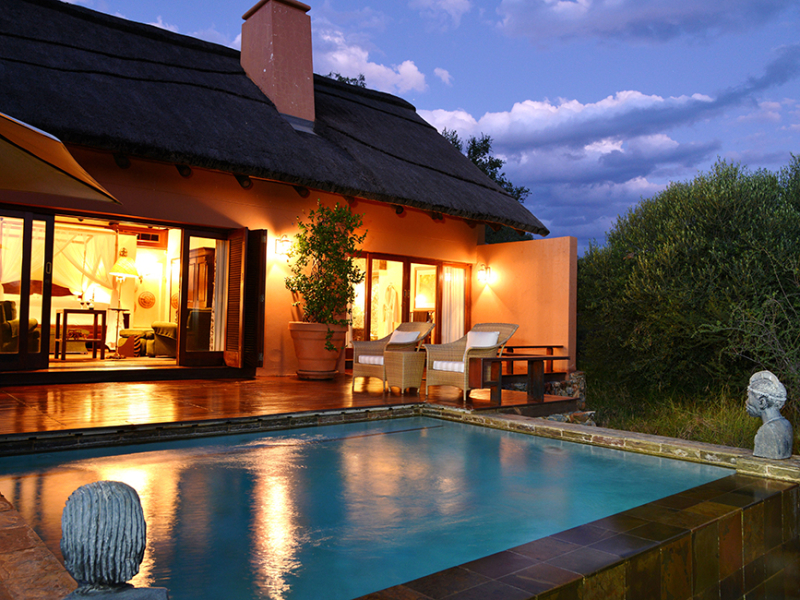 mateya-safari-lodge-suite-with-private-pool-madikwe-game-reserve