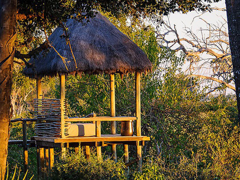 mombo-camp-botswana-daybed