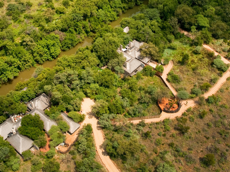 Morukuru River House - Luxe Accommodatie Madikwe