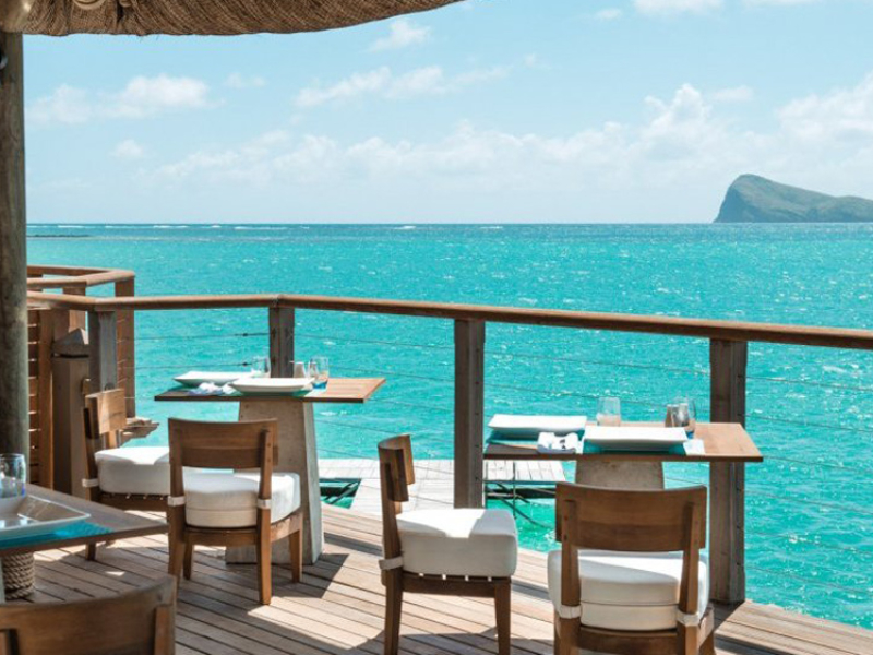 paradise-cove-boutique-hotel-mauritius-lunch