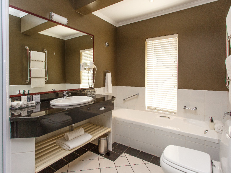 rosenhof-country-house-oudtshoorn-zuid-afrika-bathroom