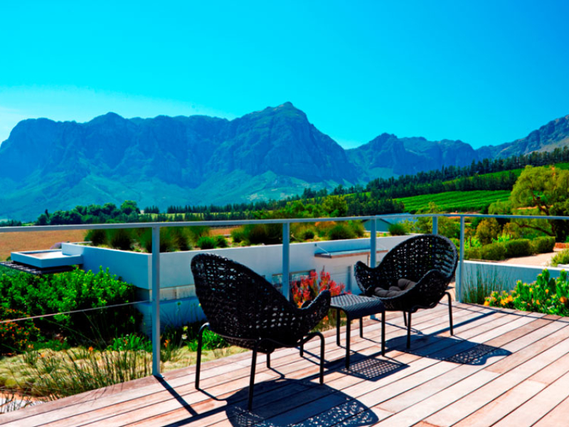 cloud-estate-stellenbosch-terras-1.jpg