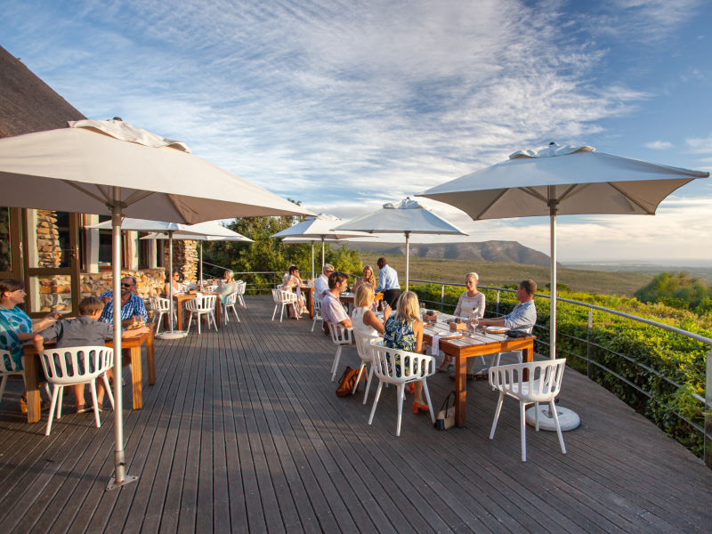 grootbos-accommodation-garden-lodge-dining-deck