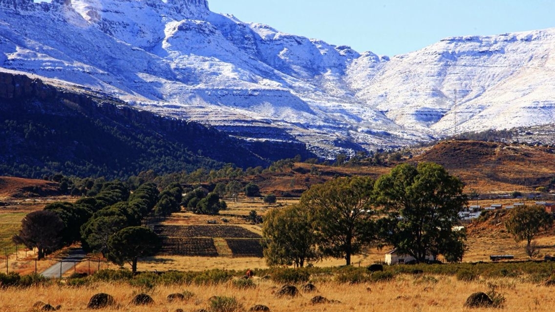 snowy-mountain-south-africa