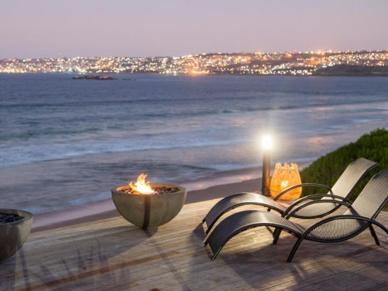 african-oceans-manor-strand-patio