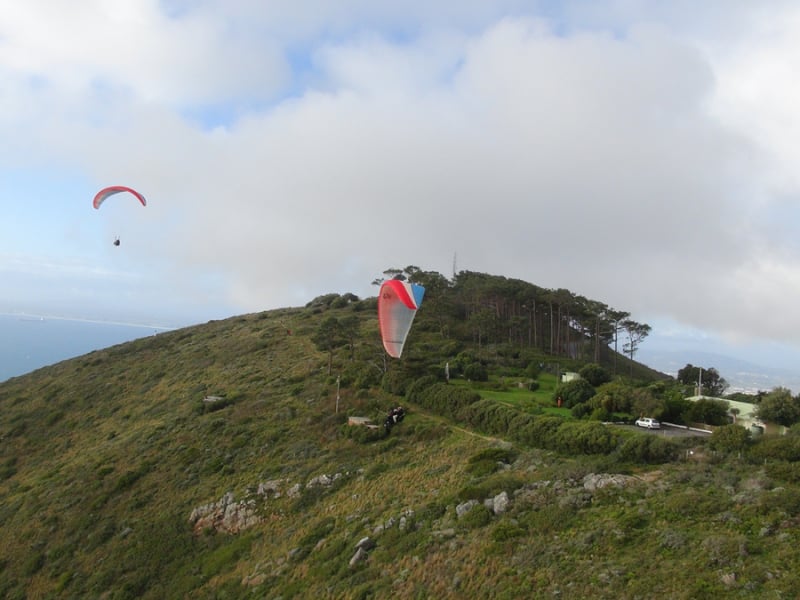 paragliding in zuid-afrika in capetown hoge bergen