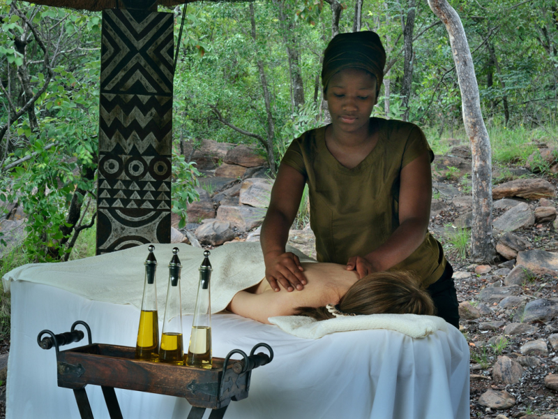 signature-safarireizen-silver-makweti-safari-lodge-welgevonden-private-game-reserve-spa-massage