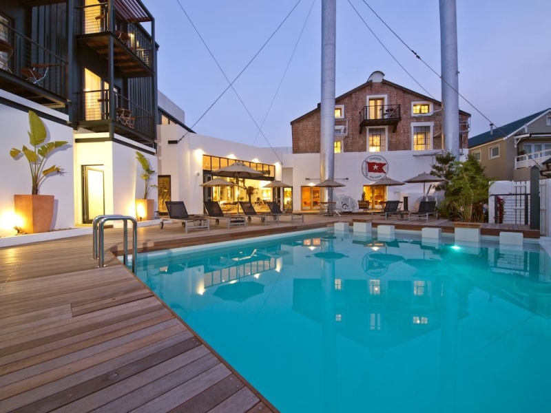 the-turbine-boutique-hotel-pool